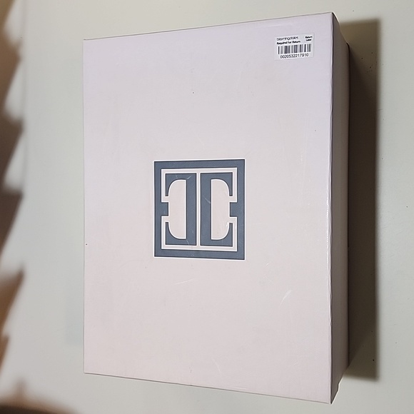 Ivanka Trump Black Ankle Boot Size 8.5 - Picture 7 of 8